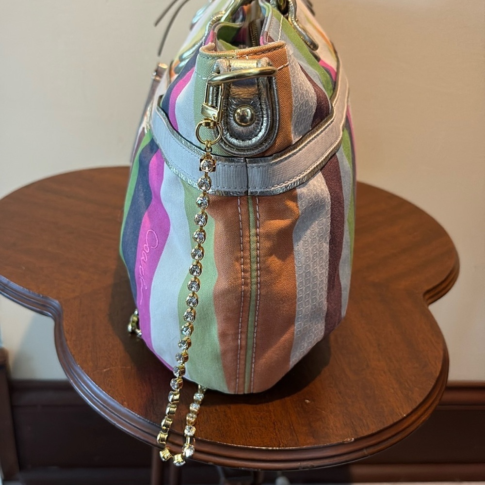 Coach 19026 poppy striped bag tote Crossbody/rhinestone chain add gold leather - Picture 17 of 17